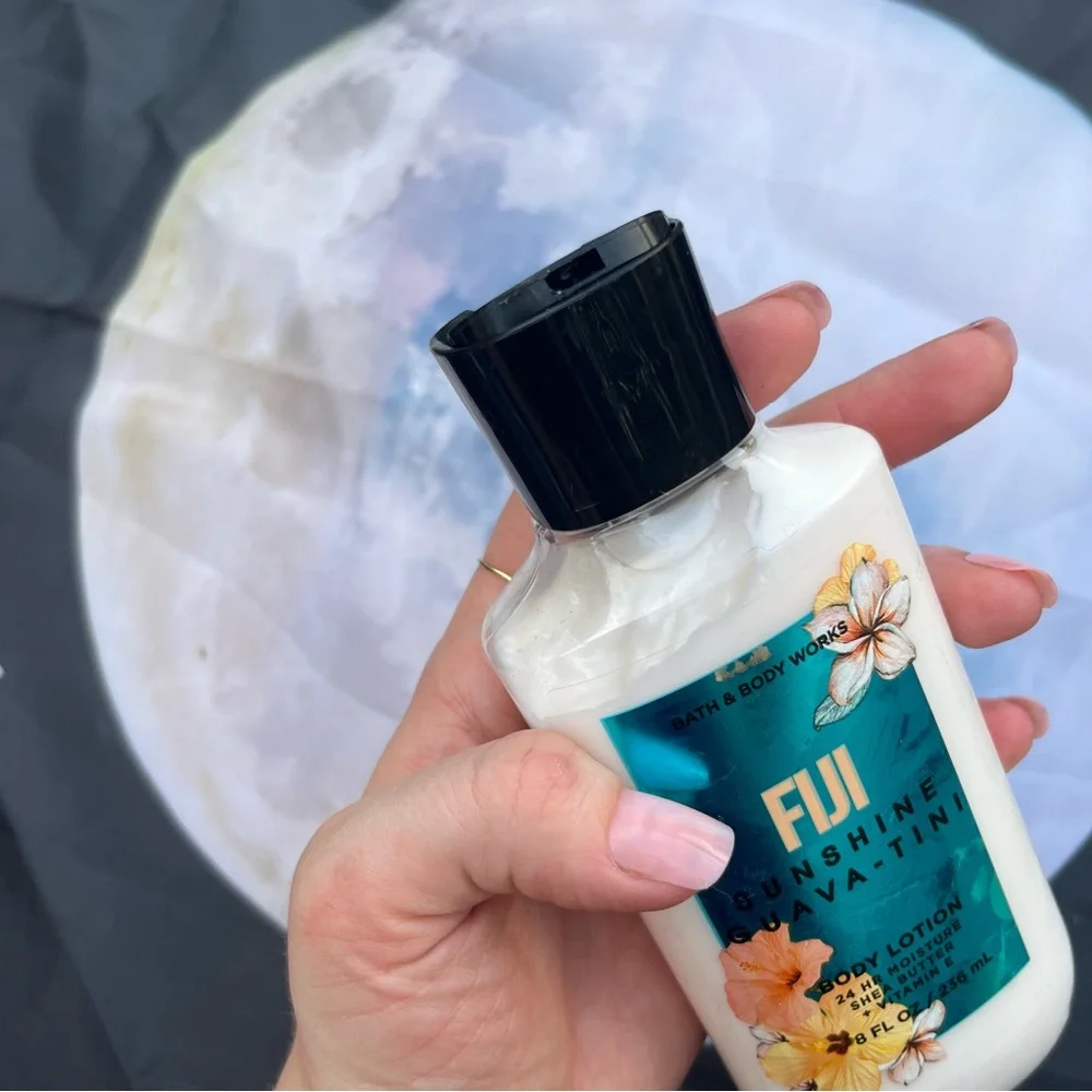 RETIRED DISCONTINUED Bath & Body Works “Fiji Sunshine Guava-Tini” Body Lotion